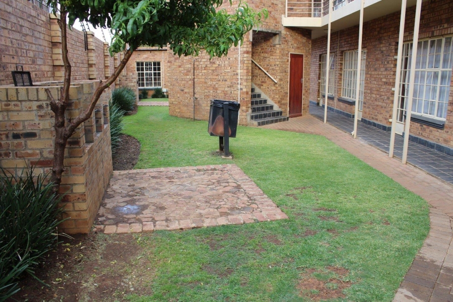 2 Bedroom Property for Sale in Dassie Rand North West